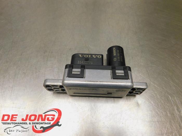 Voorgloei Relais van een Volvo V60, Gebruikt, -, -, Ophalen of Verzenden