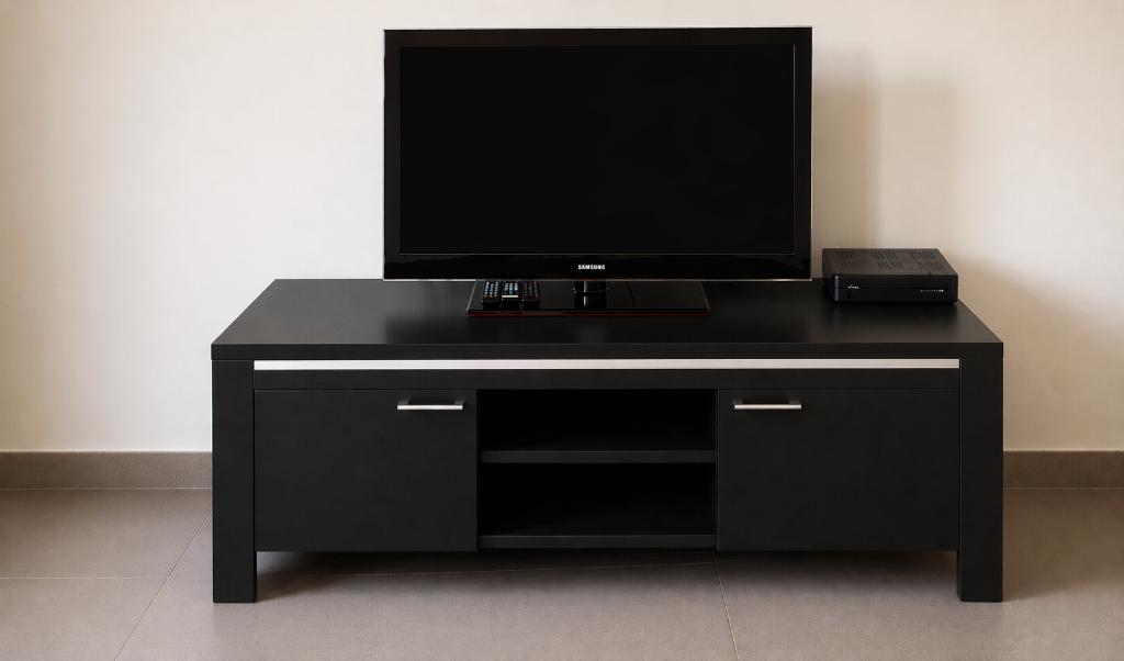 Meuble TV - Cadre moderne brun foncé en très bon état, Moins de 100 cm, 150 à 200 cm, Enlèvement, Utilisé