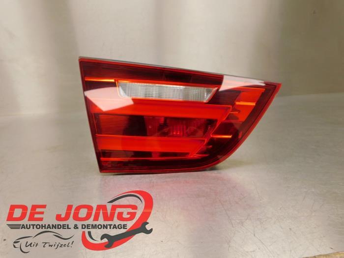 Feu arrière gauche d'un BMW 3-Serie, -, 3 mois de garantie, Utilisé, -