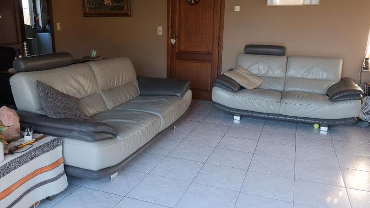 Eigentijds design lederen 3-zit en 2-zit bankstel, Huis en Inrichting, Zetels | Zetels, Gebruikt, Rechte bank, Overige maten, Leer