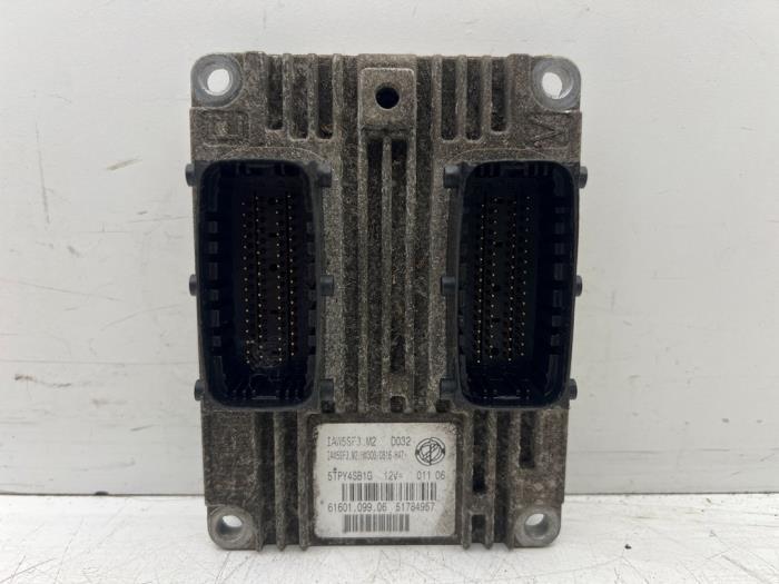 Ordinateur gestion moteur d'un Fiat Punto Grande, Autos : Pièces & Accessoires, Électronique & Câbles, Fiat, Utilisé, 3 mois de garantie