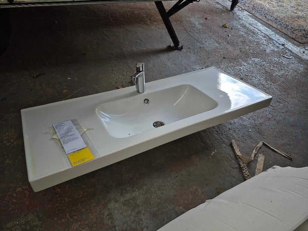 Spoelbak badkamer 121 cm +kraan nieuw!, Huis en Inrichting, Badkamer | Badkamermeubels, Ophalen, Nieuw