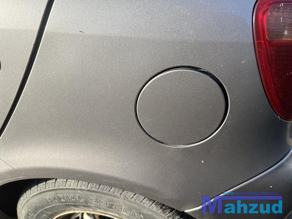 TOYOTA YARIS P1 Grijs tankklep 1999-2004, Info@toyota.co.jp, Gebruikt, Toyota Motor Corporation, Toyota-Cho 1
471-8571  Toyota City