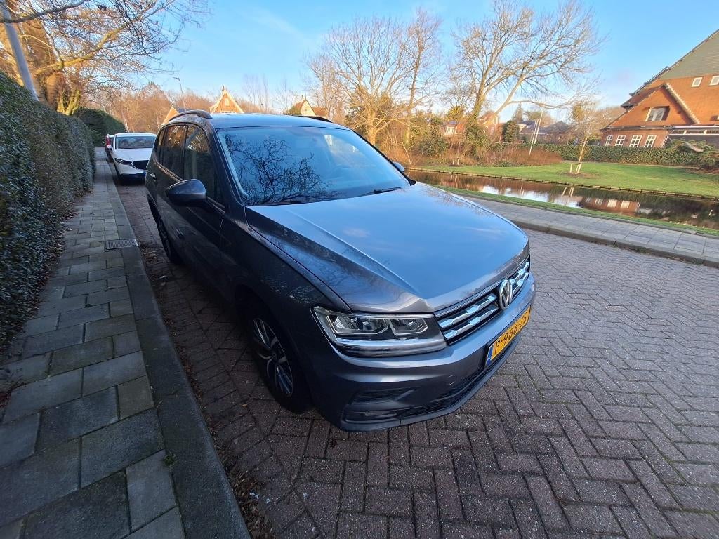 Volkswagen Tiguan Allspace 2.0 TSI (7 persoons), Autos, Volkswagen, Argent ou Gris, Achat, Phares entièrement LED, Euro 6
