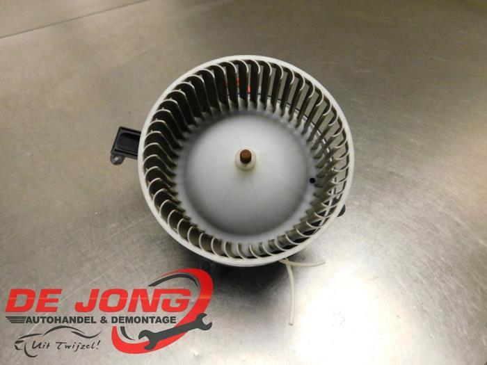 Moteur de ventilation chauffage d'un Mercedes Vito, Autos : Pièces & Accessoires, 3 mois de garantie, Utilisé, -, -