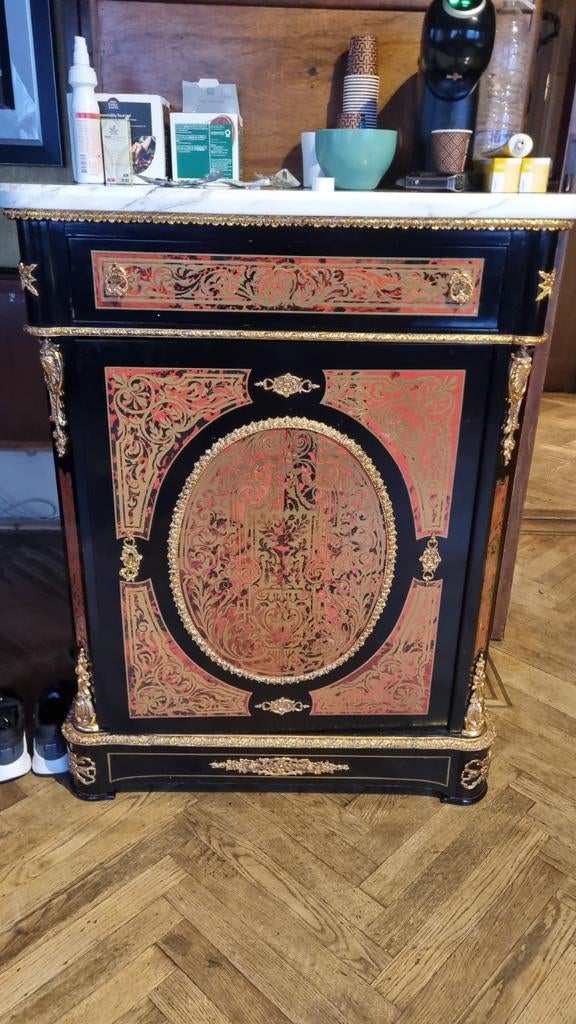 Napoleon kasten, Ophalen