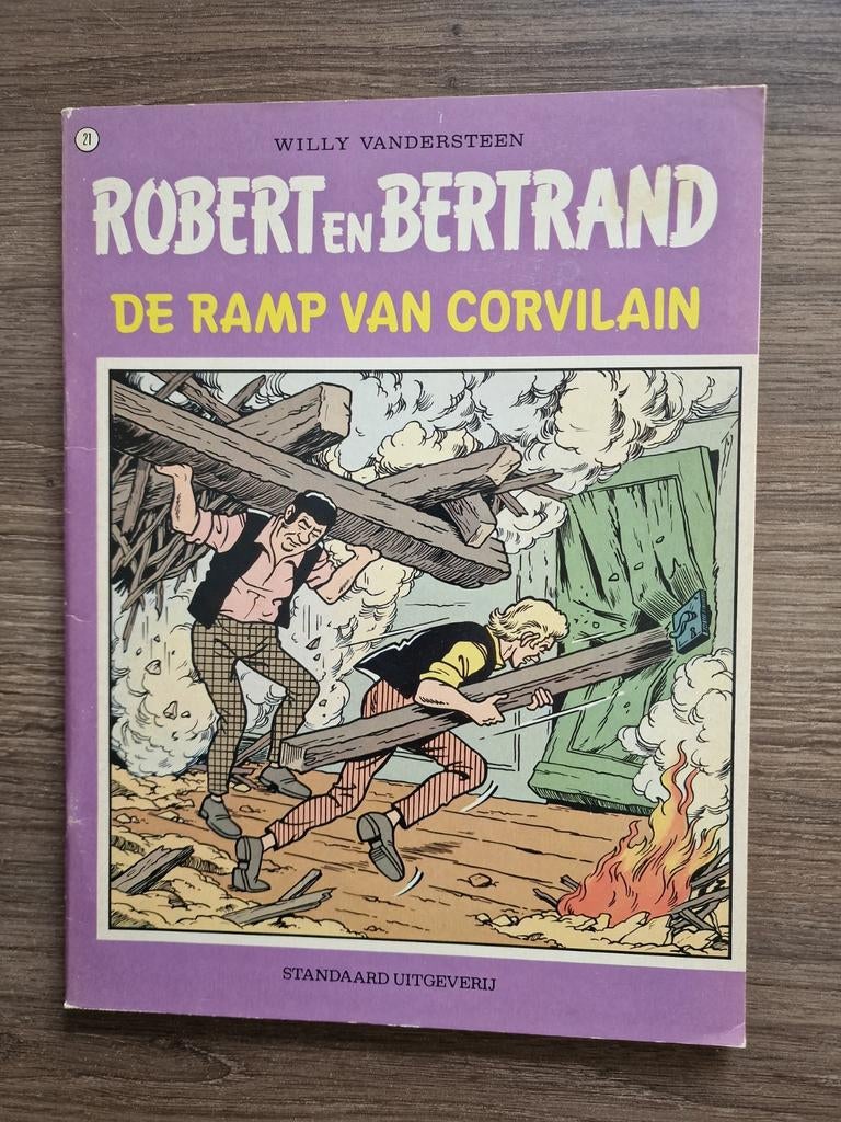 Strips. Robert en Bertrand, Willy Vandersteen, Ophalen of Verzenden, Zo goed als nieuw, Meerdere stripboeken