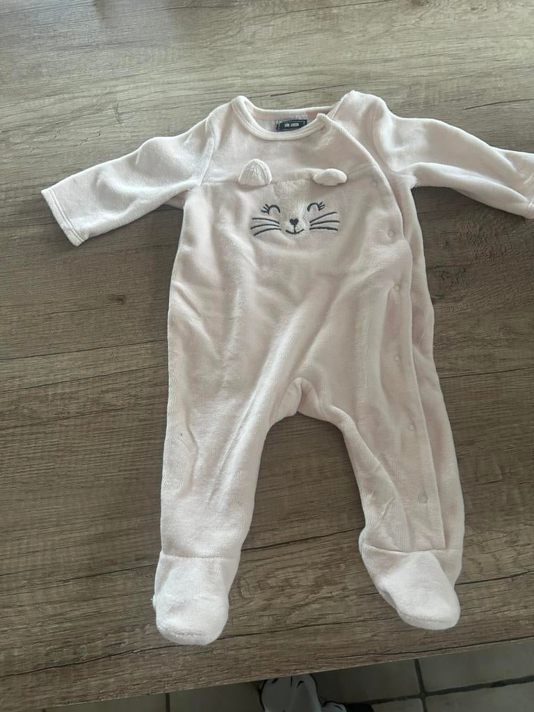 Lot de vêtements 3 mois, Enfants & Bébés, Enlèvement, Comme neuf, Fille