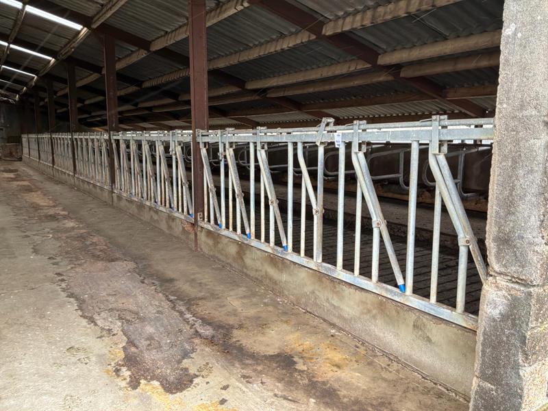 Barrières d'alimentation avec fonction de verrouillage (7x)