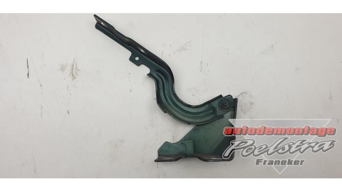 Charnière capot d'un Fiat Tipo, Autos : Pièces & Accessoires, Autres pièces automobiles, Fiat, Utilisé, 3 mois de garantie, Enlèvement ou Envoi