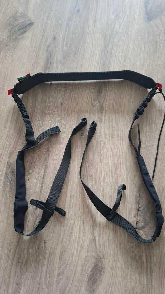 Woody Valley – Relax Bar, Sports & Fitness, Vol à voile & Parapente, Enlèvement