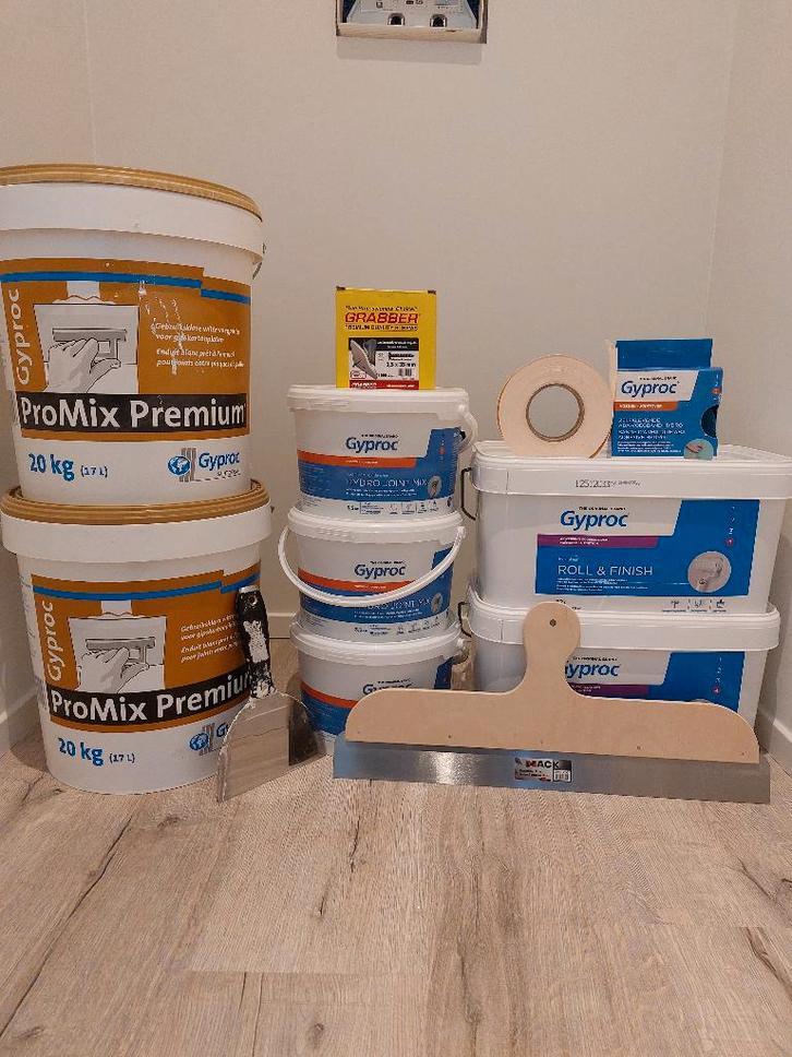 Gyproc afwerking producten, Bricolage & Construction, Plinthes & Finitions, Neuf, Autres types, Autres matériaux, Enlèvement