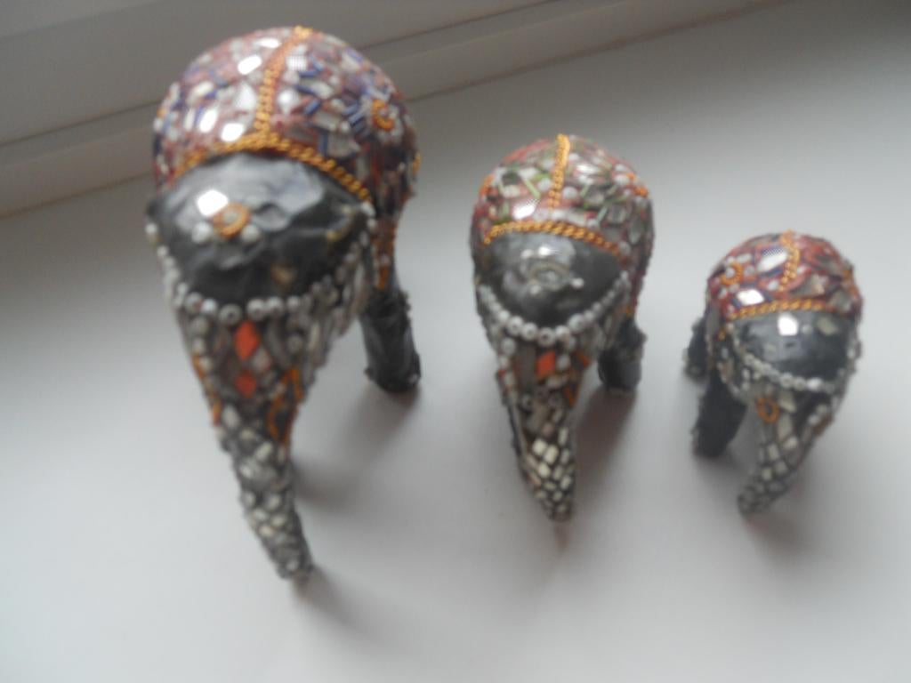 3 olifantjes, Verzamelen, Beelden en Beeldjes, Zo goed als nieuw, Dier, Ophalen