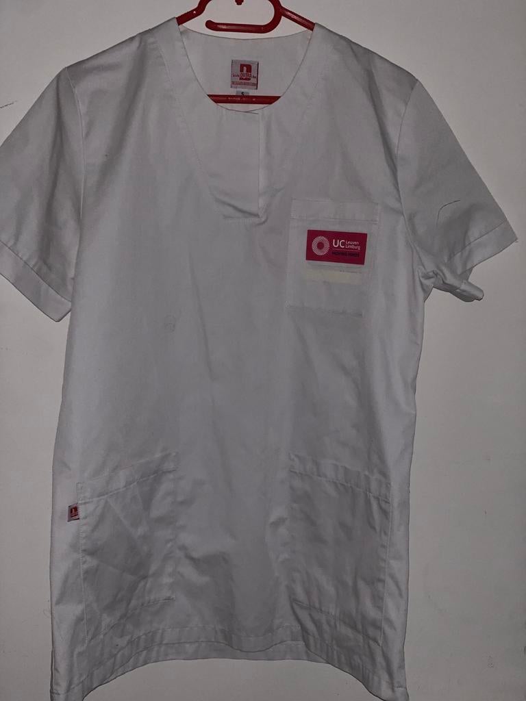 4 schorten UCLL verpleegkunde maat S, Diversen, Ophalen