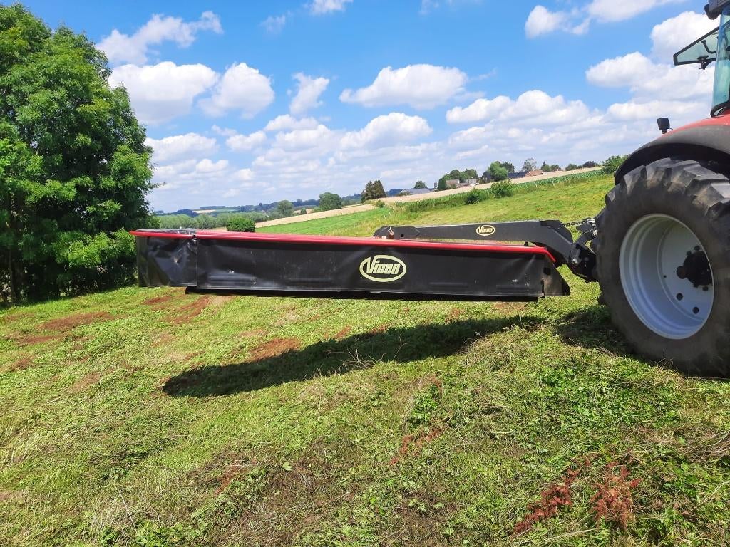 tondeuse vicon 4m sans meurtrisseur, Articles professionnels, Agriculture | Outils, Enlèvement, Autre, Agricole