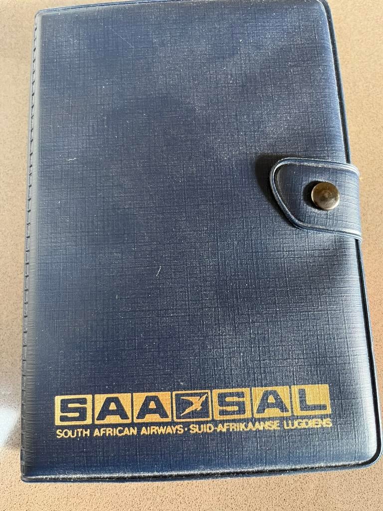 South African Airways SAA speelkaarten in etui 2 sets, Collections, Aviation, Enlèvement ou Envoi, Comme neuf
