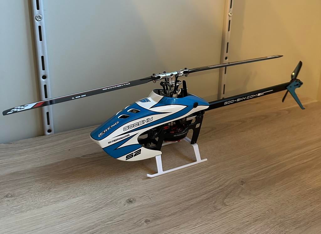 Goosky s2 max, Hobby & Loisirs créatifs, Modélisme | Radiocommandé & Téléguidé | Hélicoptères & Quadricoptères, Enlèvement, Comme neuf