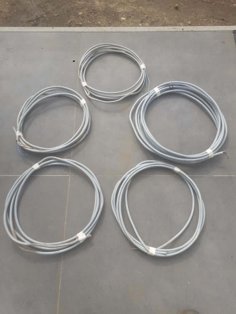 Xvb en EXVB Kabels
Gebruikt, Bricolage & Construction, Électricité & Câbles, Enlèvement, Utilisé, Câble ou Fil électrique