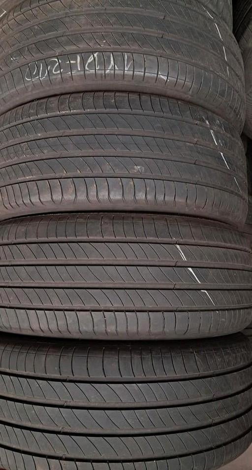 235/50/19 2355019 235/50r19 Démo estivale Michelin PRIMACY 4, Autos : Pièces & Accessoires, Commande, Enlèvement