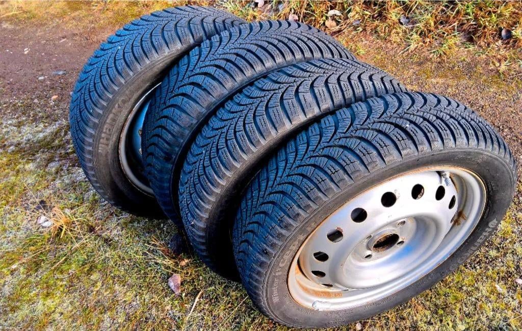 4 belles roues hiver Citroën C-Zero, Autos : Pièces & Accessoires, Pneus & Jantes, 15 pouces, Pneus et Jantes, Pneus hiver, Autre