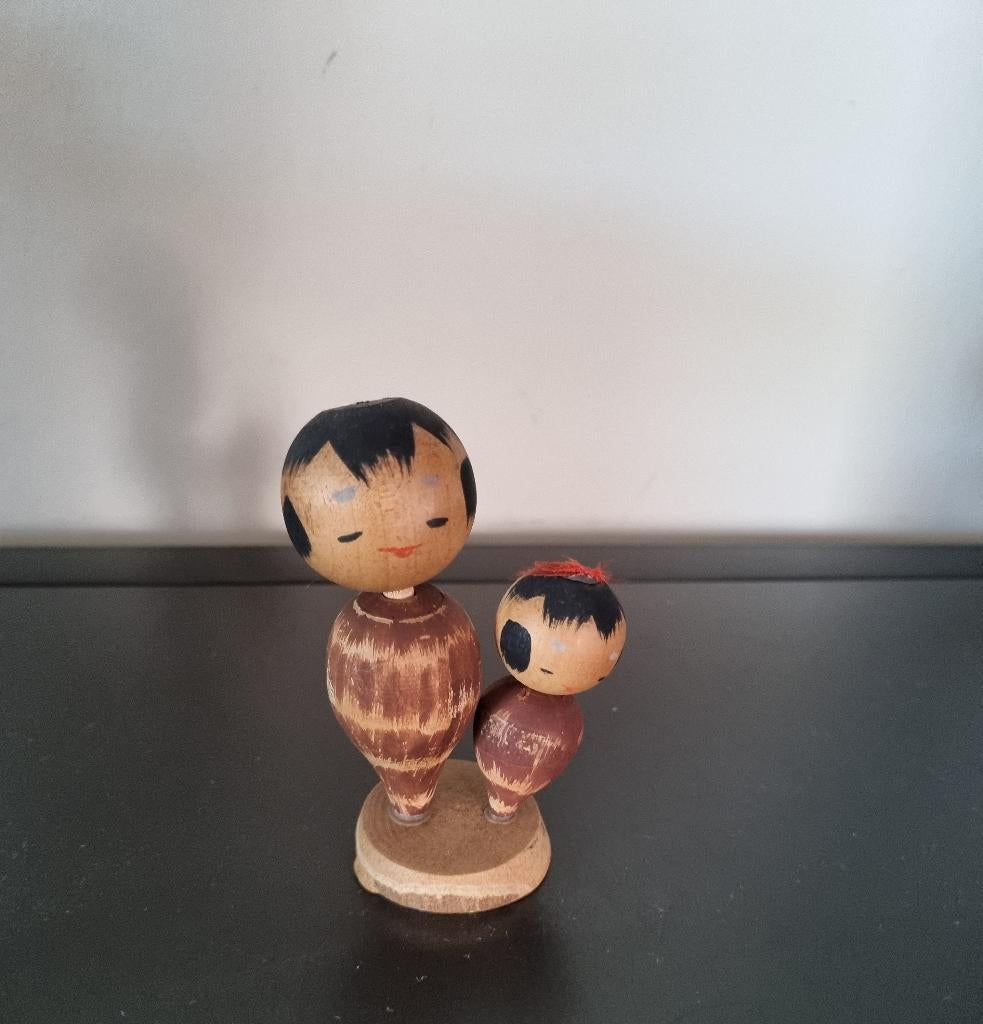 Schattige Oyako Bobblehead Kokeshi, Verzenden