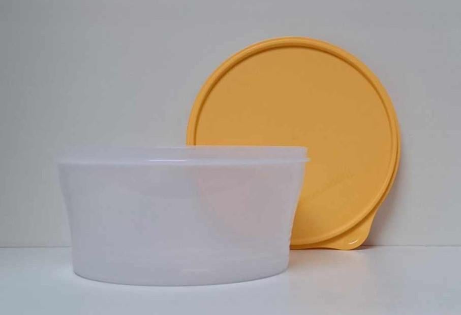 Tupperware™ « Boite Classico » 1,5 litre - blanc et jaune, Maison & Meubles, Cuisine| Tupperware, Neuf, Récipient ou Bol, Jaune