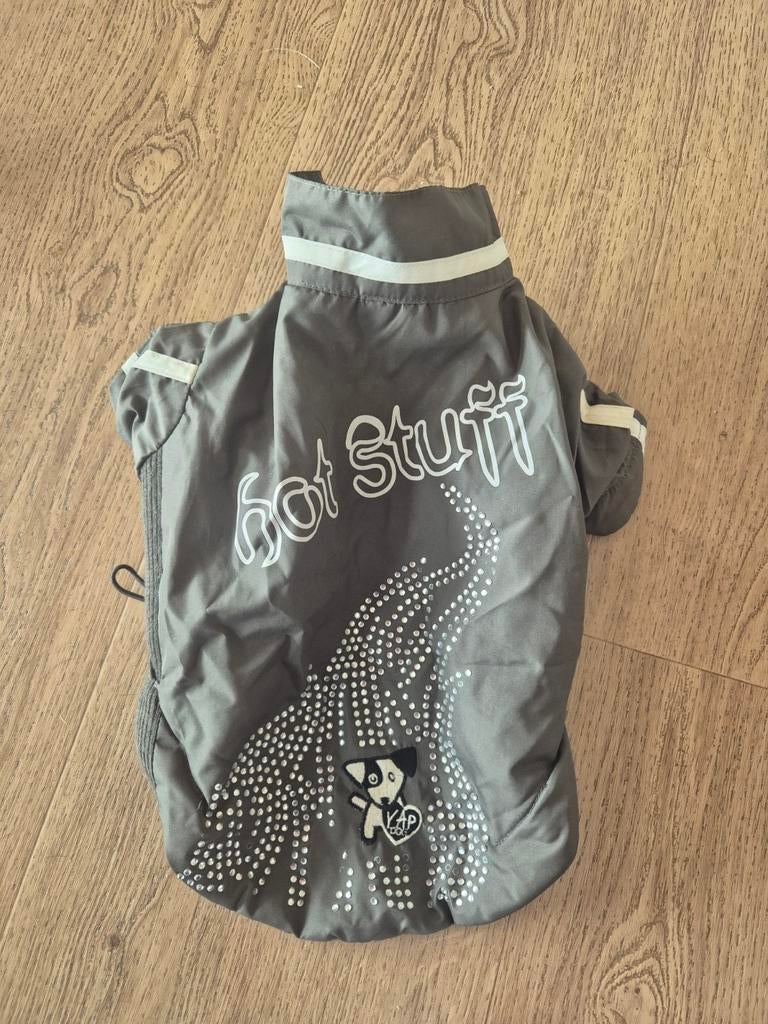 Hondenjasjes kleine hond. Leibanden, harnas, kokertje, Enlèvement