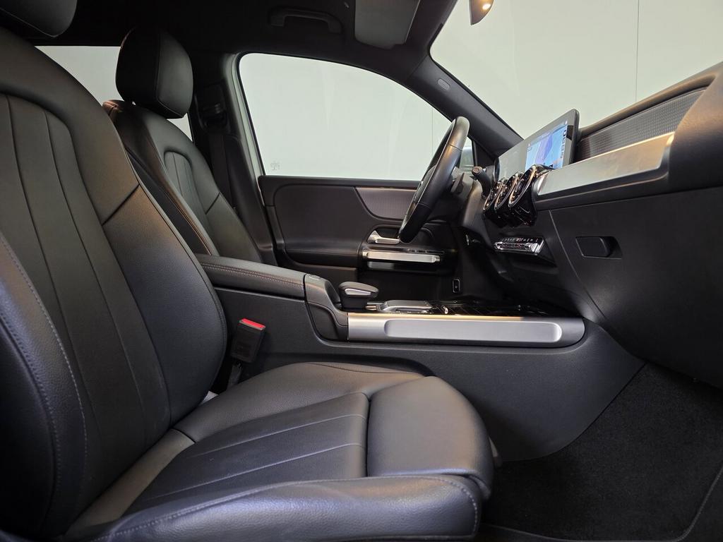 Mercedes-Benz GLB 200 d Autom. 7 PL! - GPS - Topstaat! 1Ste, https://public.car-pass.be/vhr/c3416c1a-788a-44c6-b070-1b6aca644486