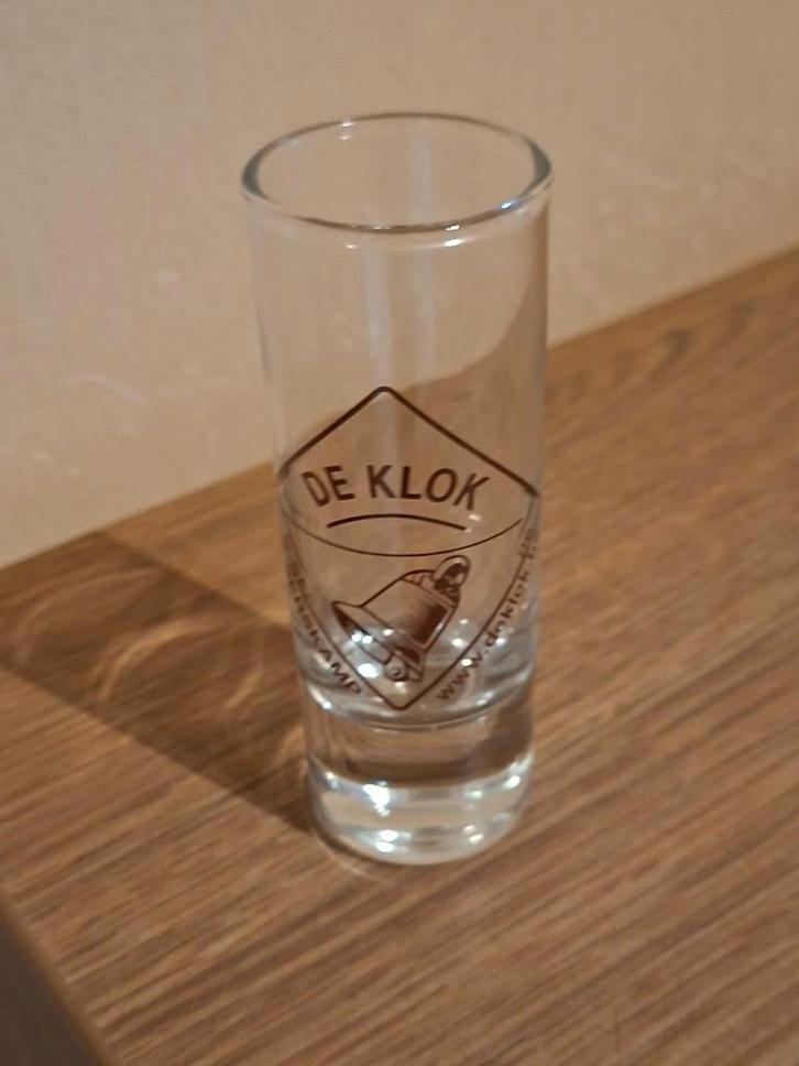 Borrelglaasje / De Klok / Serskamp, Collections, Verres & Petits Verres, Comme neuf, Verres et Verres à shot, Enlèvement ou Envoi