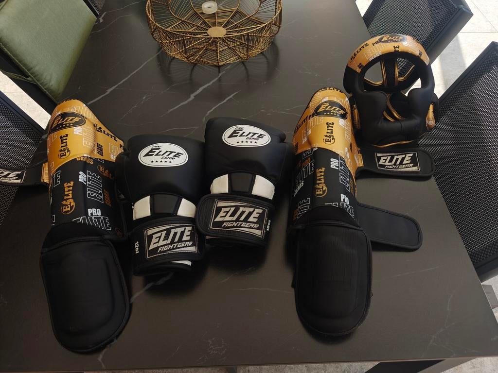 Kickbox set, Sport en Fitness, Boksen, Gebruikt, Boks-accessoire, Ophalen