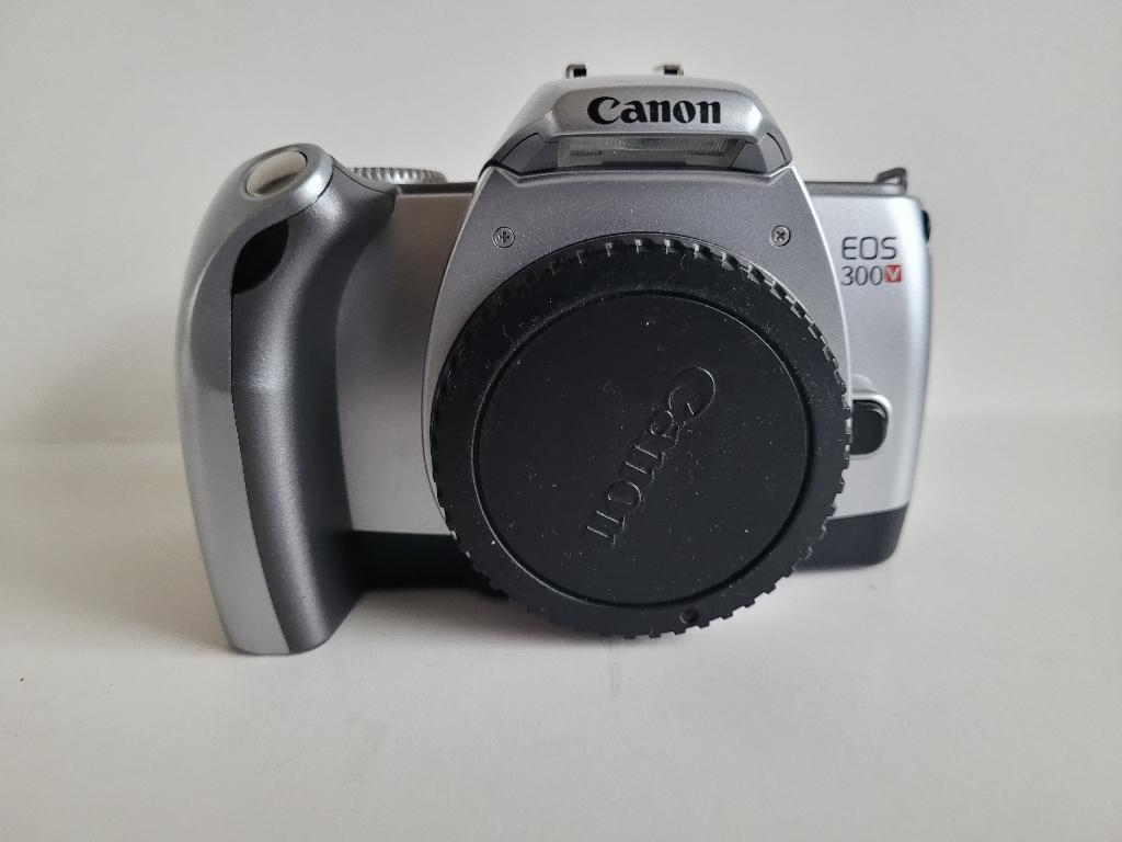 Camera Canon 300V - analoog, Ophalen of Verzenden, Zo goed als nieuw, Spiegelreflex, Canon