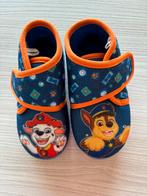 Pantoffels paw patrol met lichtjes maat 30, Kinderen en Baby's, Kinderkleding | Schoenen en Sokken, Ophalen, Jongen of Meisje