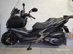 Kymco Xciting s400i état neuf 3678 kms, ABS, top case, 1 cylindre, 12 à 35 kW, Scooter, Kymco