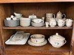 Vaisselle complète Villeroy & Boch (Vieux Luxembourg), Antiquités & Art, Antiquités | Services (vaisselle) complet, Enlèvement