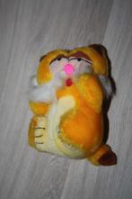 Oude Garfield knuffel met koordje , goede staat , 12 cm, Verzamelen, Stripfiguren, Garfield, Overige typen, Gebruikt, Ophalen of Verzenden