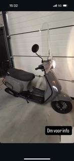 A klasse 50 cc, Fietsen en Brommers, Snorfietsen en Snorscooters, Ophalen, Zo goed als nieuw