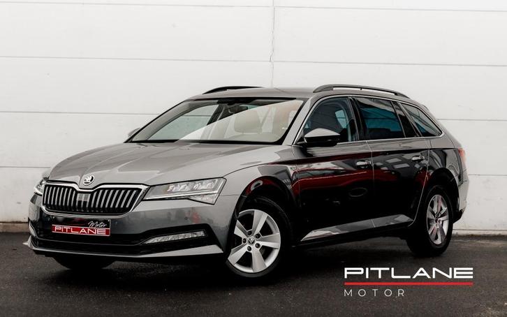 Skoda Superb Combi 1.5 TSI EDITION Clever DSG 7/CAMERA, Auto's, Skoda, Bedrijf, Te koop, Superb, Achteruitrijcamera, Airbags, Airconditioning