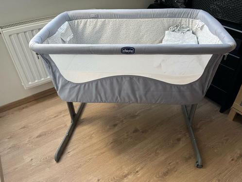 Co sleeper chicco next2me, Kinderen en Baby's, Babywiegjes en Ledikanten, Zo goed als nieuw, Ophalen