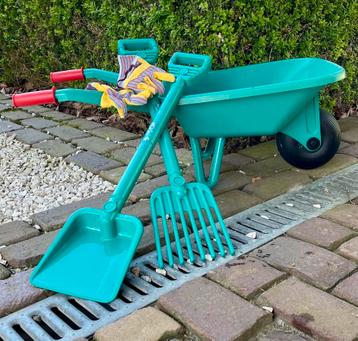 Bosch tuinset voor kinderen met kruiwagen, hark, schop, Kinderen en Baby's, Ophalen, Zo goed als nieuw