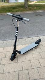 Elektrische step, Fietsen en Brommers, Ophalen, Zo goed als nieuw, Okai