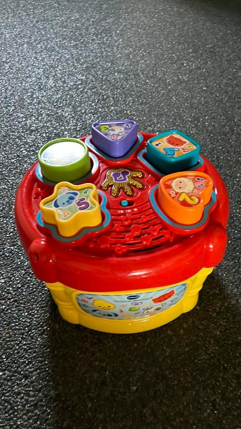 V tech vormen trommel met geluid, Kinderen en Baby's, Speelgoed | Babyspeelgoed, Met geluid, Ophalen