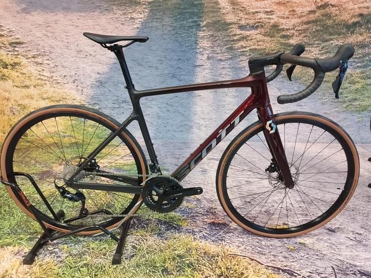Scott Addict 30 carbon M nieuw, Fietsen en Brommers, Fietsen | Racefietsen, Nieuw, Carbon, Ophalen