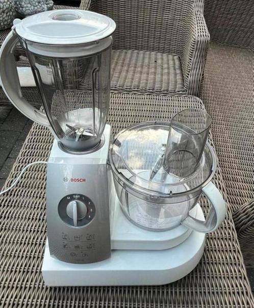 Bosch keukenrobot met verschillende  toebehoren NIEUW, Elektronische apparatuur, Keukenmixers, Nieuw, 2 tot 3 liter, 3 snelheden of meer