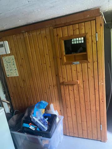Sauna met kachel, gedemonteerd beschikbaar voor biedingen