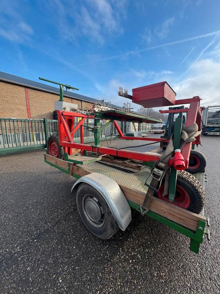 Asperge Folie machine + aanhanger, Articles professionnels, Agriculture | Outils, Enlèvement