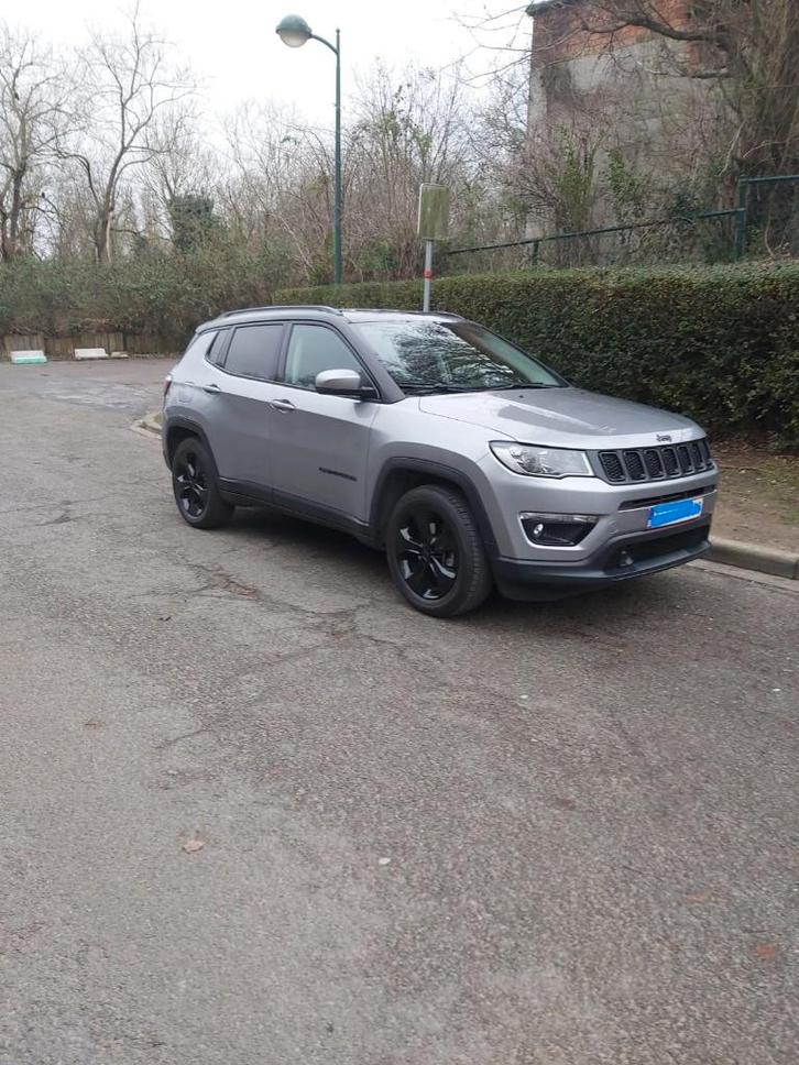 Jeep compass, Autos, Jeep, Particulier, Compass, ABS, Caméra de recul, Régulateur de distance, Airbags, Air conditionné, Android Auto