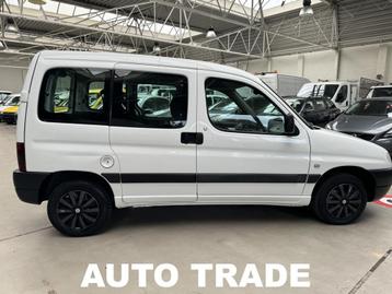Peugeot Partner 1.4 Benzine | LEZ OK | Garantie | Trekhaak |, Autos, Achat, Entreprise, Boîte manuelle, Bleu