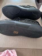 Chaussures dames, Ophalen