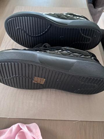 Chaussures dames beschikbaar voor biedingen