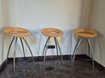 Design kruk Lyra, Huis en Inrichting, Ophalen, Met voetsteun, 60 tot 90 cm, Zo goed als nieuw